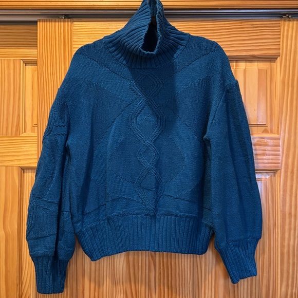 House of Sunny Turtleneck Cable Knit Jumper - US 4 - Picture 4 of 8